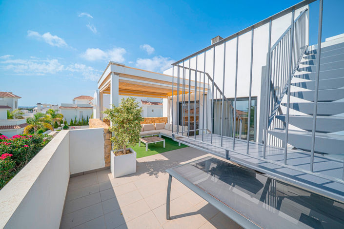 Image No.29-3 Bed Villa for sale