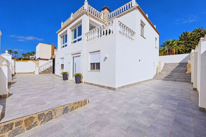 Image No.43-5 Bed Villa for sale