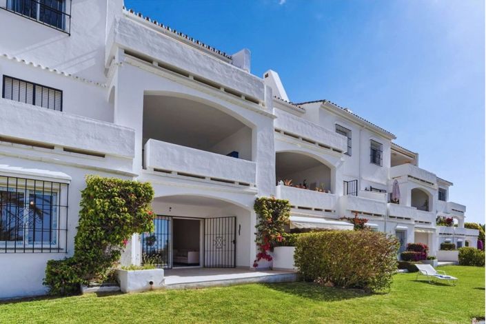Image No.18-3 Bed Apartment for sale