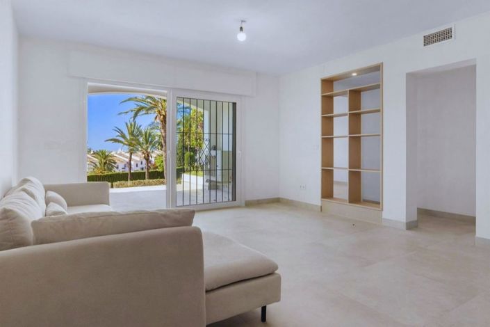 Image No.3-3 Bed Apartment for sale