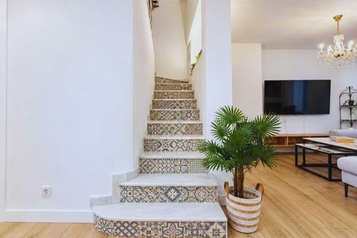 Image No.9-4 Bed Townhouse for sale