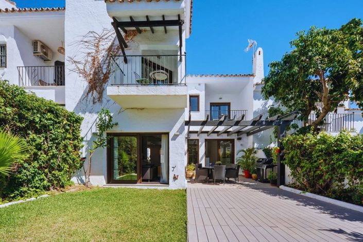 Image No.29-4 Bed Townhouse for sale