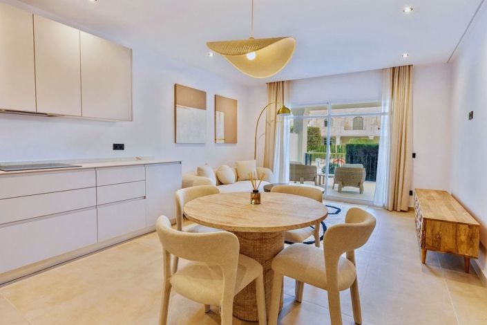 Image No.13-3 Bed Apartment for sale