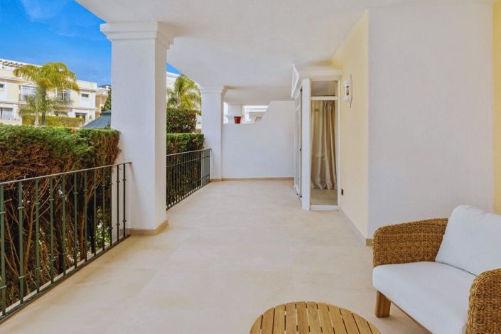 Image No.20-3 Bed Apartment for sale