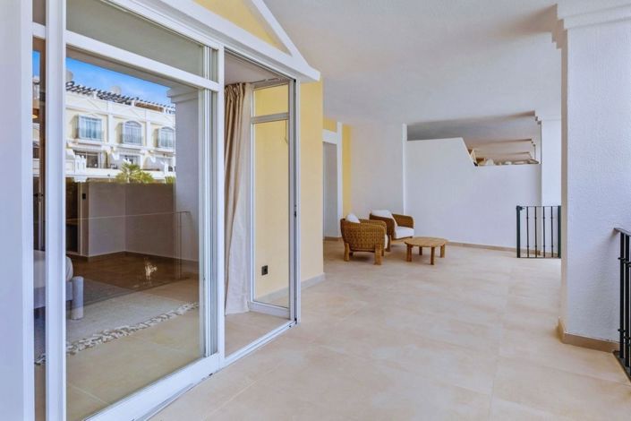 Image No.30-3 Bed Apartment for sale