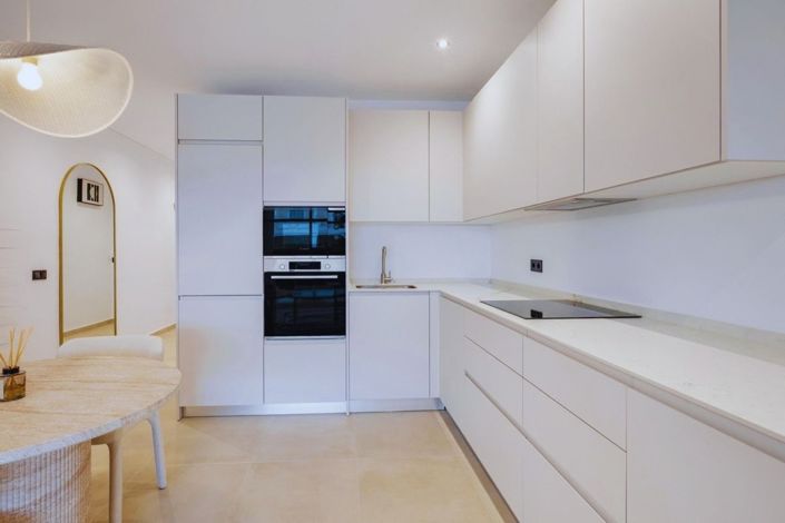 Image No.32-3 Bed Apartment for sale