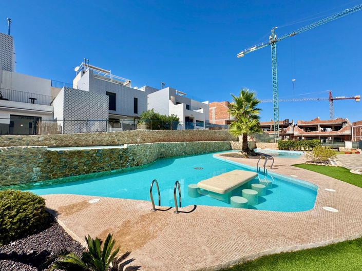 Image No.38-2 Bed Apartment for sale