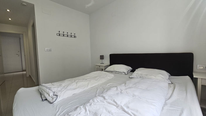 Image No.8-6 Bed Villa for sale