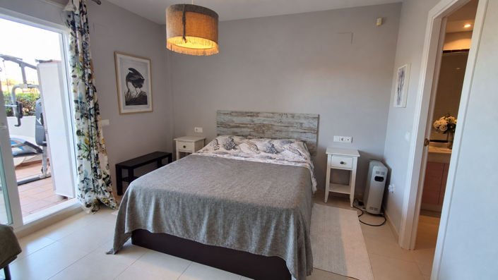 Image No.29-2 Bed Apartment for sale
