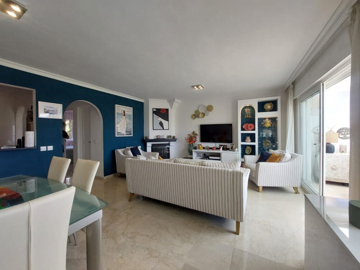Image No.4-3 Bed Townhouse for sale