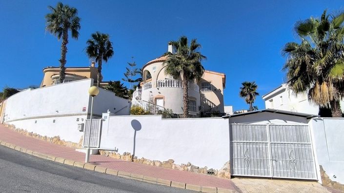 Image No.38-3 Bed Apartment for sale