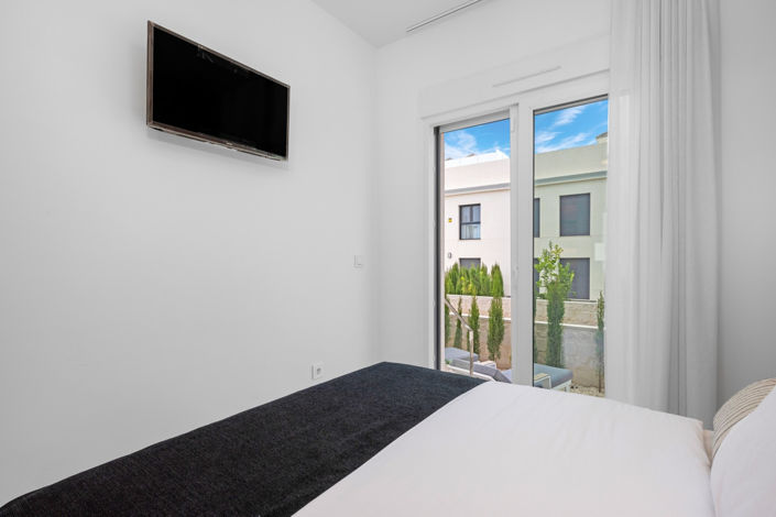 Image No.17-2 Bed Apartment for sale