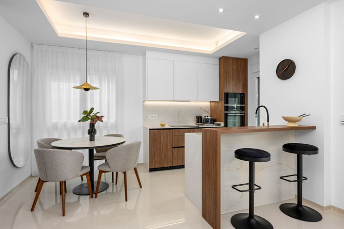 Image No.6-2 Bed Apartment for sale