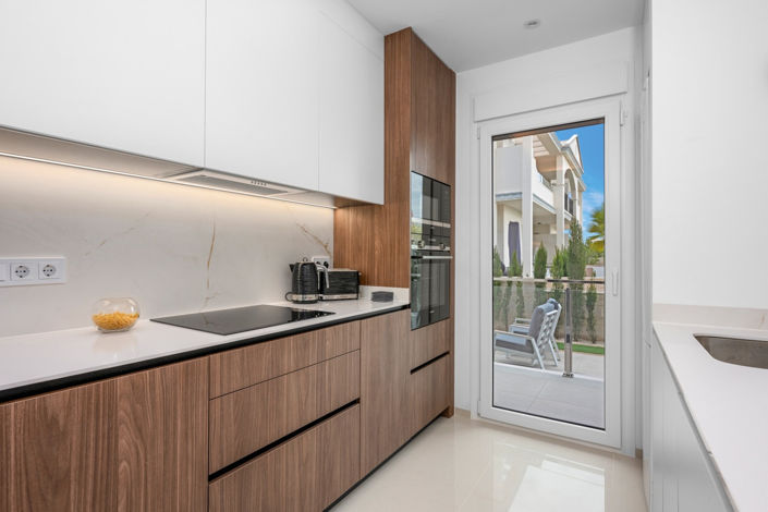 Image No.8-2 Bed Apartment for sale