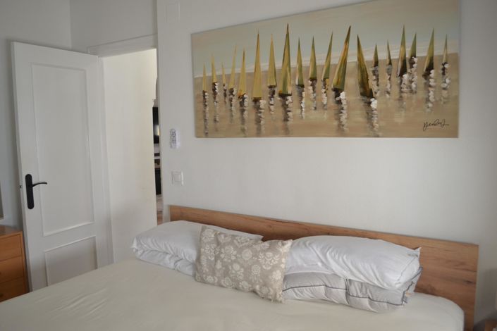 Image No.24-2 Bed Apartment for sale
