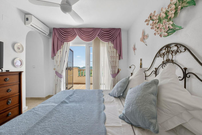 Image No.13-5 Bed Villa for sale