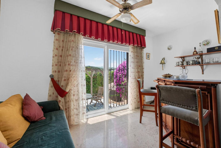 Image No.25-5 Bed Villa for sale