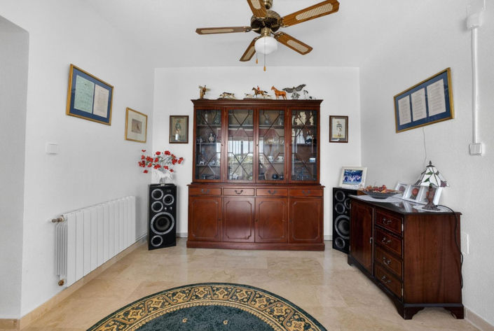 Image No.27-5 Bed Villa for sale