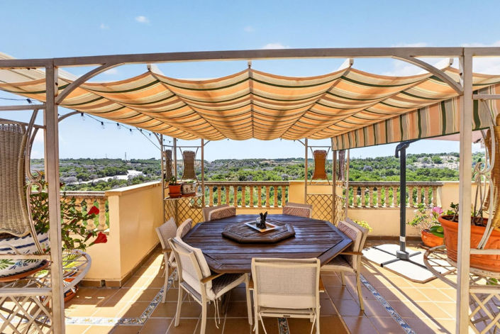 Image No.37-5 Bed Villa for sale