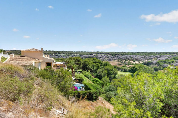 Image No.44-5 Bed Villa for sale
