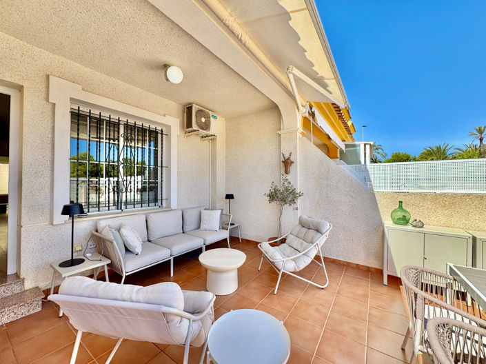 Image No.33-3 Bed Property for sale
