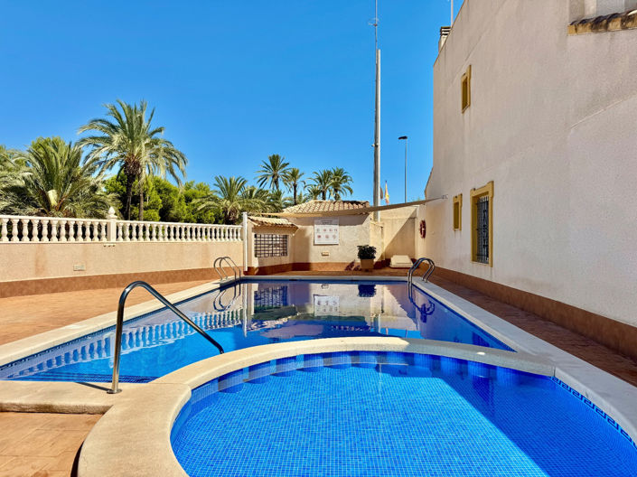 Image No.38-3 Bed Property for sale