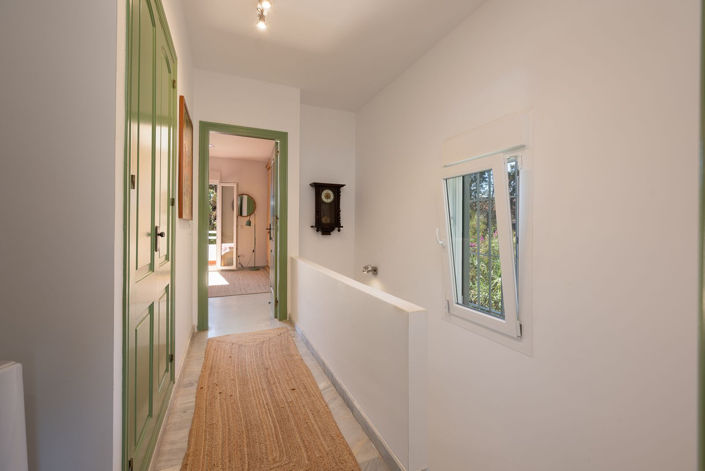 Image No.15-2 Bed Townhouse for sale