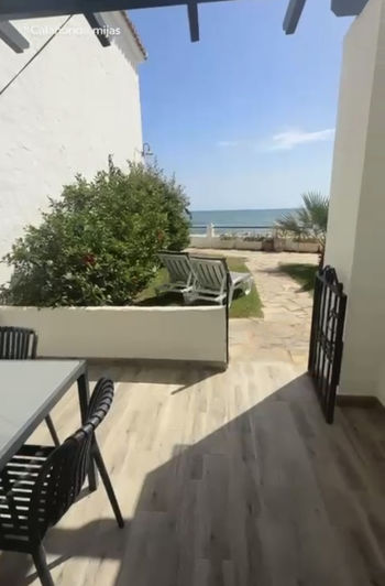 Image No.4-2 Bed Townhouse for sale