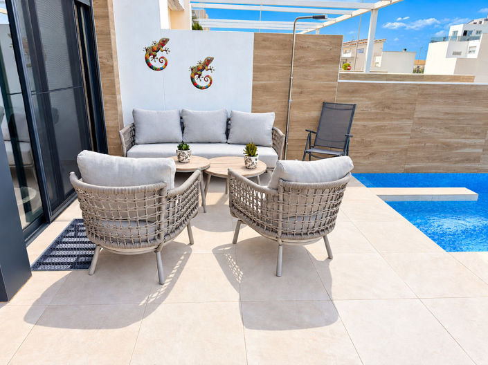 Image No.17-3 Bed Villa for sale