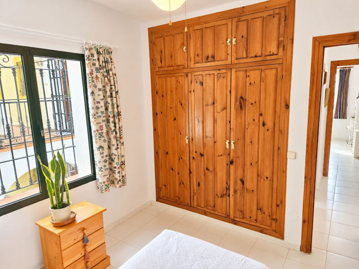 Image No.9-2 Bed Apartment for sale