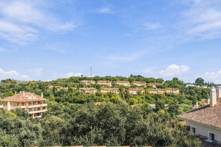 Image No.2-4 Bed Penthouse for sale