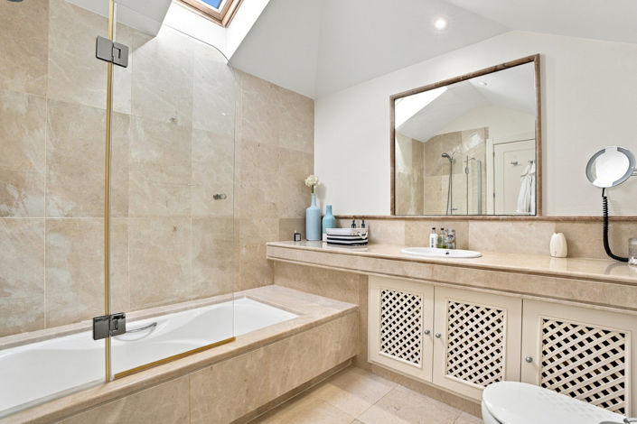 Image No.41-4 Bed Penthouse for sale