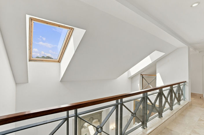 Image No.43-4 Bed Penthouse for sale
