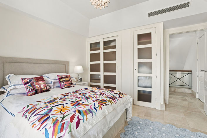 Image No.45-4 Bed Penthouse for sale