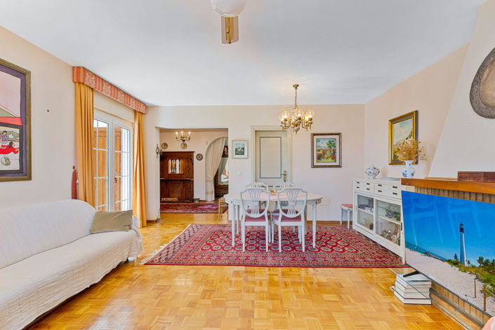 Image No.10-4 Bed Villa for sale