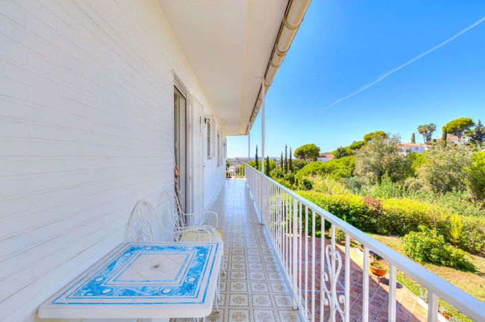 Image No.20-4 Bed Villa for sale