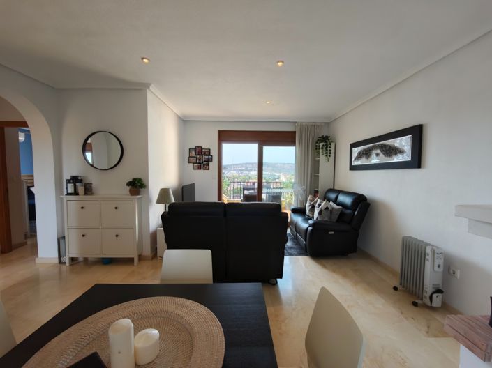 Image No.25-2 Bed Apartment for sale