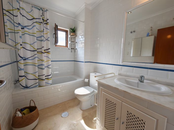 Image No.7-2 Bed Apartment for sale