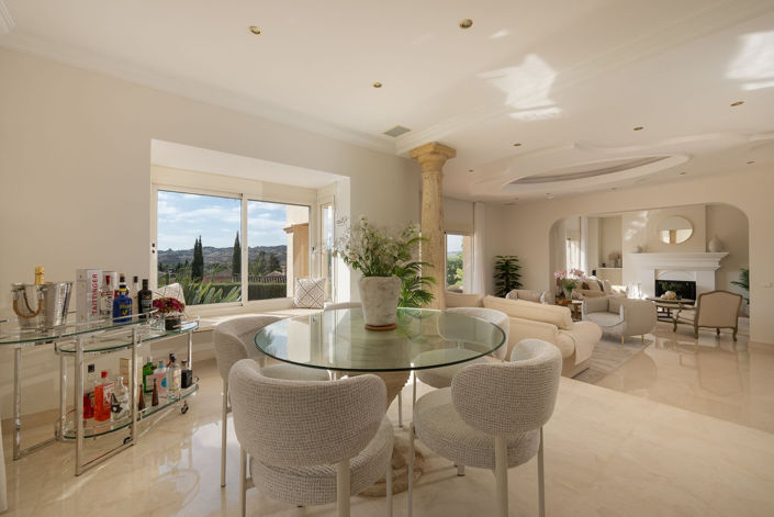 Image No.15-4 Bed Villa for sale