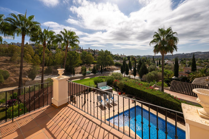 Image No.29-4 Bed Villa for sale