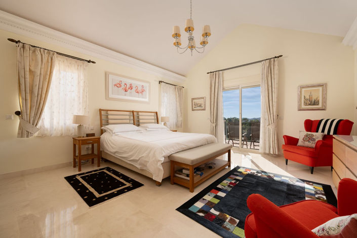 Image No.37-4 Bed Villa for sale