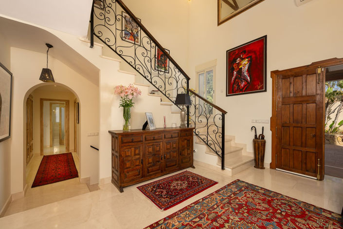 Image No.5-4 Bed Villa for sale