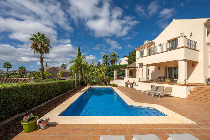 Image No.58-4 Bed Villa for sale