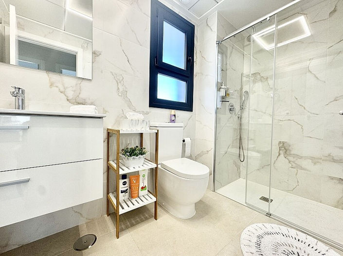 Image No.24-3 Bed Penthouse for sale