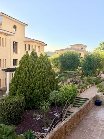 Image No.40-2 Bed Apartment for sale