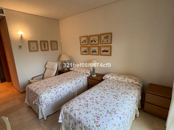 Image No.14-3 Bed Apartment for sale