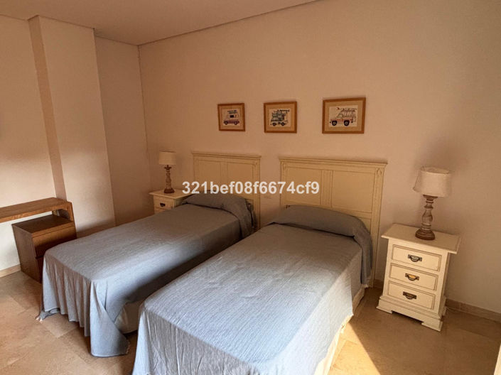 Image No.21-3 Bed Apartment for sale