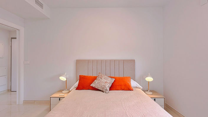 Image No.13-2 Bed Apartment for sale
