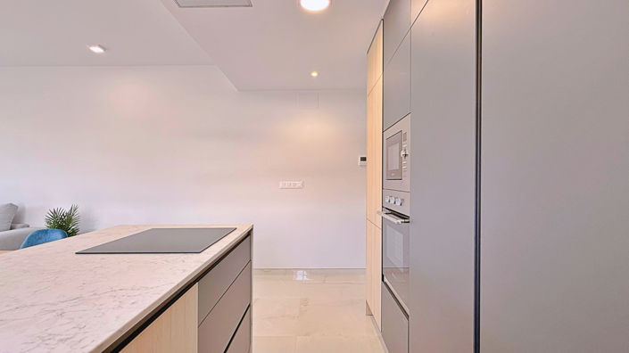 Image No.8-2 Bed Apartment for sale