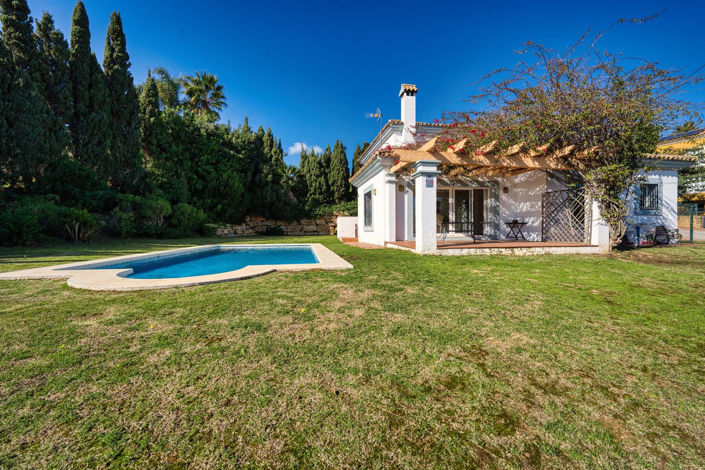 Image No.2-4 Bed Villa for sale